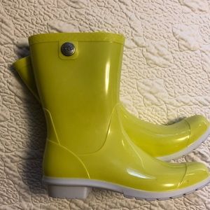 UGG Rain Boots, Size 10